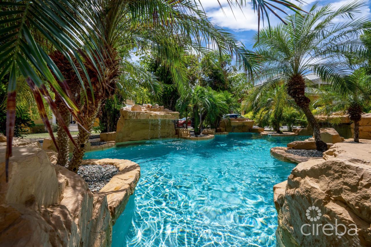 This unique grotto-style pool is perfect for lounging around the poolside while listening to the sound of the babbling brooks. Or plenty of little spaces to sit or swim. It is a fabulous place to hang out with a few of your favourite people.